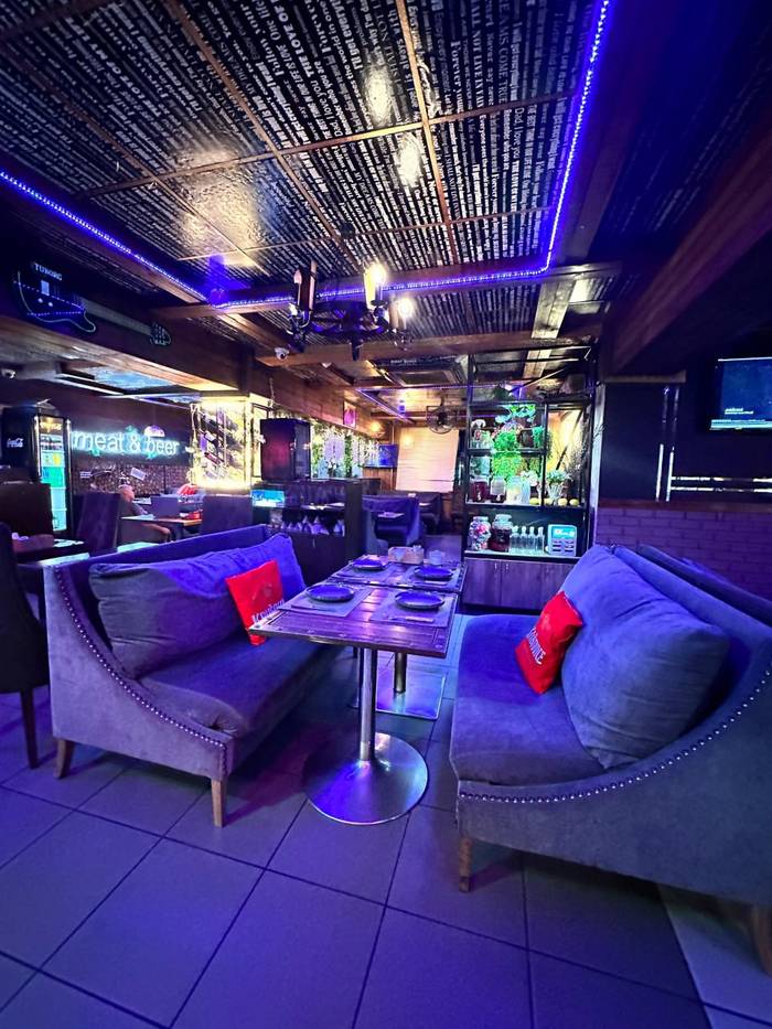 Bar & Steak House Mapache